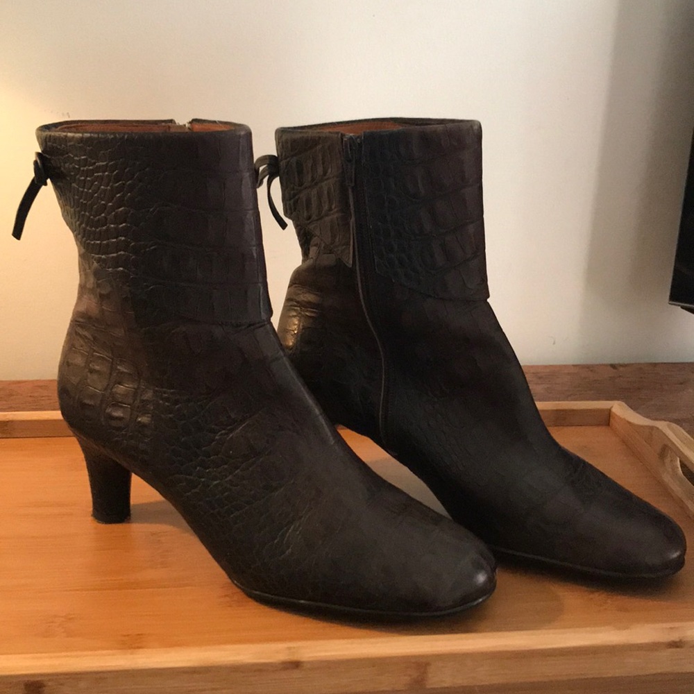 SOLD Leather Alligator-Embossed booties